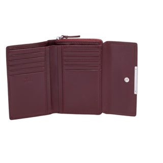 color:dunkelrot_ansicht:000000000000004_dokar:Z07_dokar-text:online inhalt