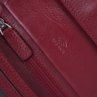 color:dunkelrot_ansicht:000000000000005_dokar:Z07_dokar-text:online inhalt