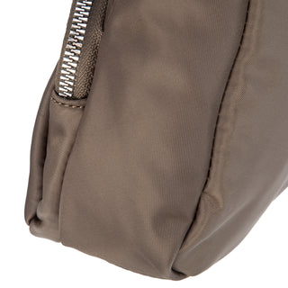 color:olive night_ansicht:000000000000005_dokar:Z07_dokar-text:online inhalt