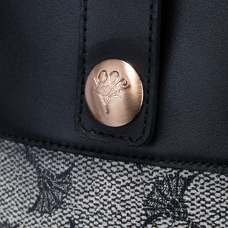 color:schwarz_ansicht:000000000000007_dokar:Z07_dokar-text:online inhalt