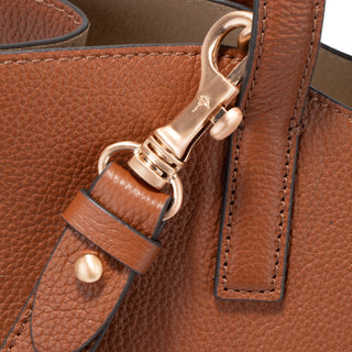 color:cognac_ansicht:000000000000005_dokar:Z07_dokar-text:online inhalt