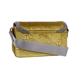 color:apple green_ansicht:000000000000003_dokar:Z07_dokar-text:online inhalt