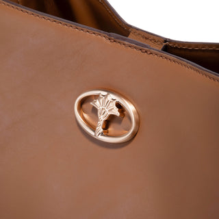 color:cognac_ansicht:000000000000005_dokar:Z07_dokar-text:online inhalt