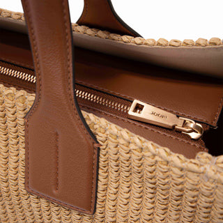color:cognac_ansicht:000000000000005_dokar:Z07_dokar-text:online inhalt