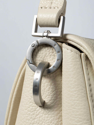 color:reines weiß_ansicht:000000000000005_dokar:Z07_dokar-text:online inhalt