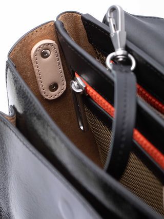 color:braun_ansicht:000000000000012_dokar:Z07_dokar-text:online inhalt