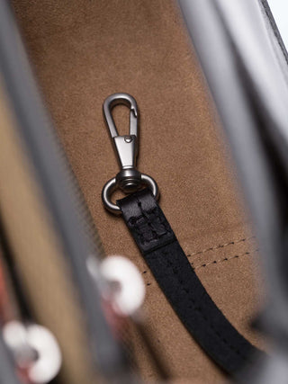 color:schwarz_ansicht:000000000000008_dokar:Z07_dokar-text:online inhalt