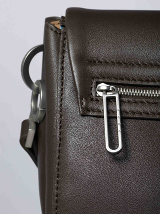 color:dunkelbraun_ansicht:000000000000004_dokar:Z07_dokar-text:online inhalt