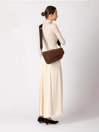 color:dunkelbraun_ansicht:000000000000002_dokar:Z07_dokar-text:online inhalt