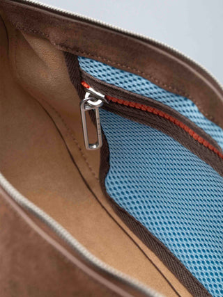 color:dunkelbraun_ansicht:000000000000007_dokar:Z07_dokar-text:online inhalt