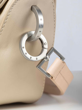 color:reines weiß_ansicht:000000000000005_dokar:Z07_dokar-text:online inhalt