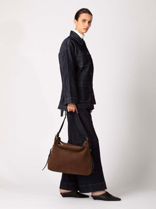 color:dunkelbraun_ansicht:000000000000002_dokar:Z07_dokar-text:online inhalt