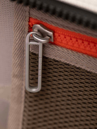 color:beige | black_ansicht:000000000000011_dokar:Z07_dokar-text:online inhalt