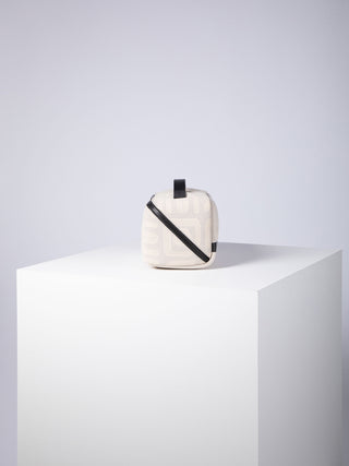 color:beige | black_ansicht:000000000000003_dokar:Z07_dokar-text:online inhalt