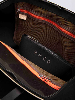 color:schwarz_ansicht:000000000000008_dokar:Z07_dokar-text:online inhalt