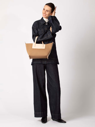 color:camel_ansicht:000000000000002_dokar:Z07_dokar-text:online inhalt