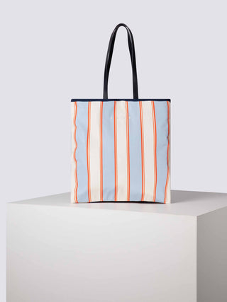 color:dark navy_ansicht:000000000000001_dokar:Z07_dokar-text:online inhalt